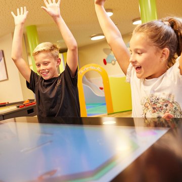 Urlaub in Söll mit Kindern oder als Pärchen Urlaub in Söll mit Kindern oder als Pärchen
